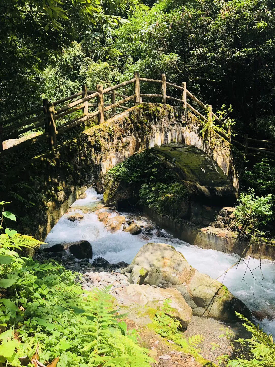逃离受损的城堡