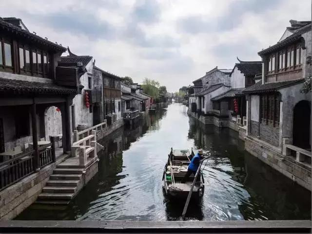 疯狂快车手修改器版
